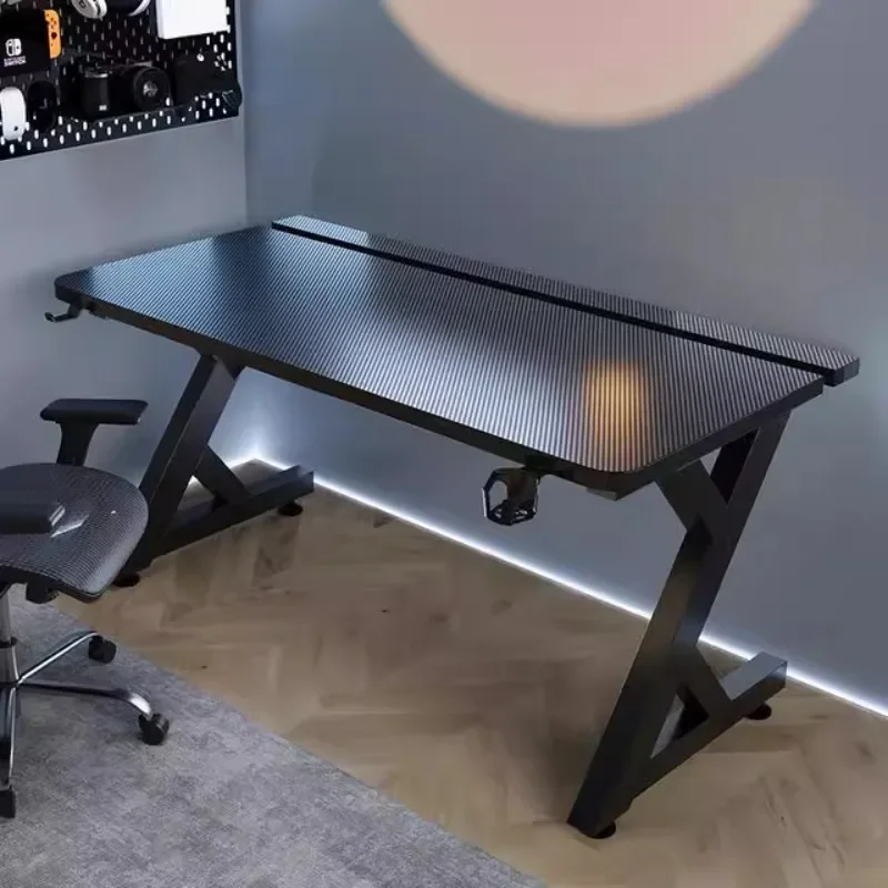 Q Minimalist Black Computer De - Desk Setup Art recension och pris