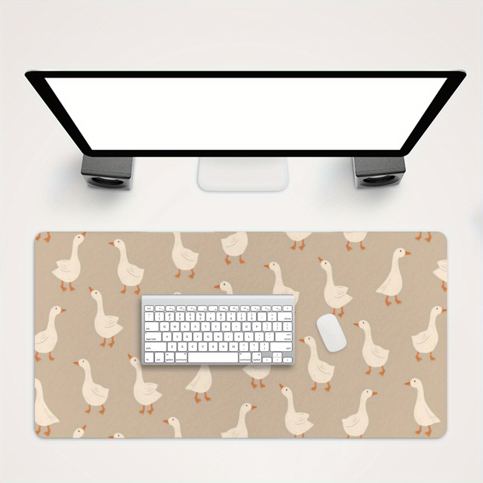 Goose Flock Pattern Desk Mat N - Desk Setup Beige recension och pris
