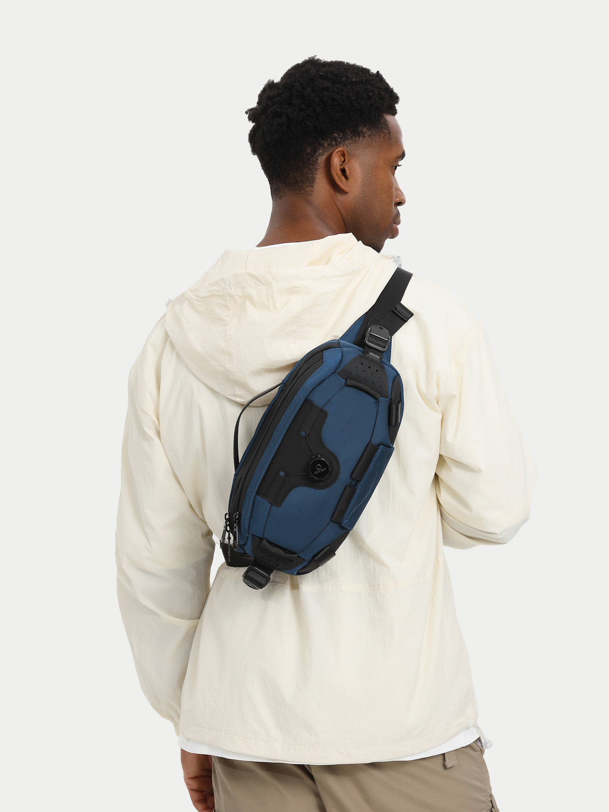 OZUKO Multi-function Chest Bag - Dual Phone Holder recension och pris
